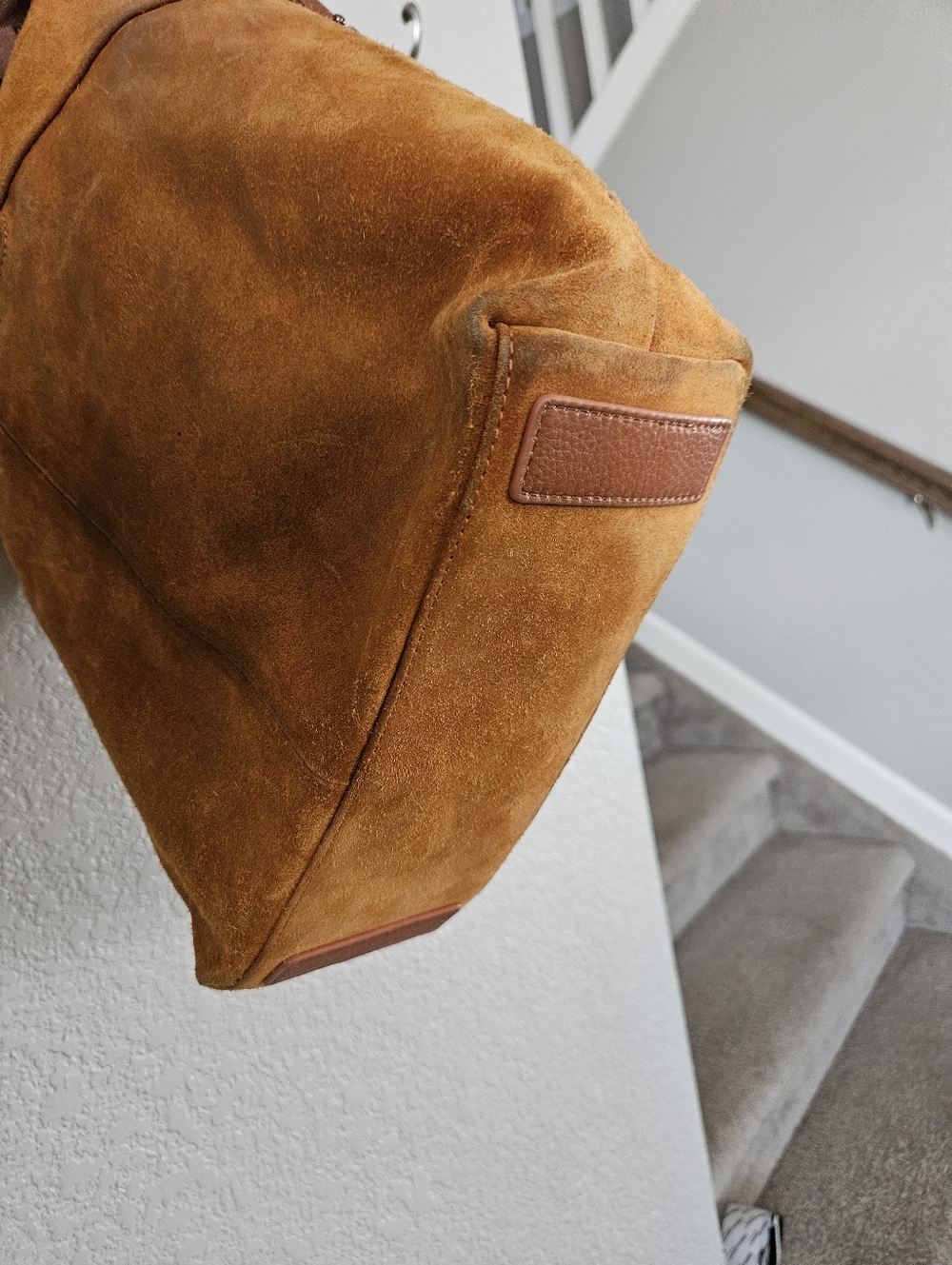 Hobo Suede Bag - Picture 8 of 9